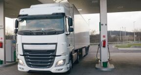 L’IRU demande des mesures d’accompagnement face au bond des prix des carburants