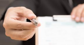 Un &eacute;crit obligatoire pour les contrats de sous-traitance sup&eacute;rieurs &agrave; 500 000 €