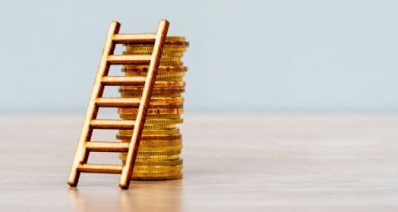 Vers une hausse du Smic d&eacute;but mai