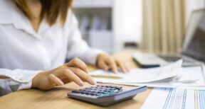 Une hausse du Smic et du minimum garanti au 1 mai