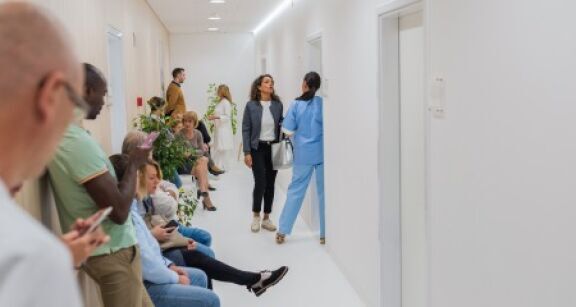 La quasi-totalit&eacute; des &eacute;tablissements publics de sant&eacute; manque de soignants