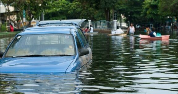 Changements climatiques : les constructeurs japonais sont les plus expos&eacute;s