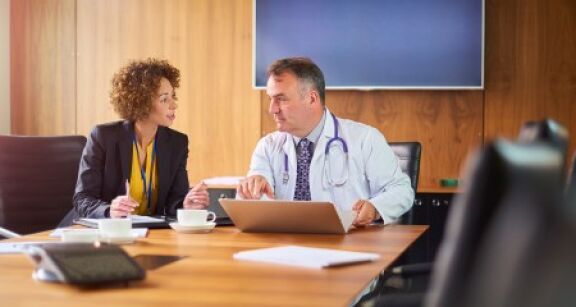 Les d&eacute;penses de sant&eacute; enregistrent leur plus forte progression depuis 30 ans