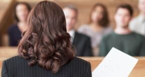 Quand une association peut-elle agir contre le gouvernement ?