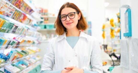 Pharmaciens : entr&eacute;e en application de nouvelles comp&eacute;tences