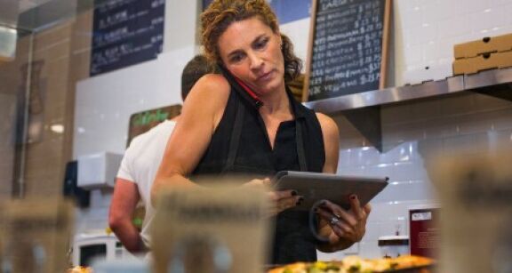 Quelles sont les pratiques num&eacute;riques des restaurateurs ?