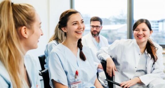 Professionnels de sant&eacute; : l’attractivit&eacute; des &eacute;tudes de sant&eacute; en hausse