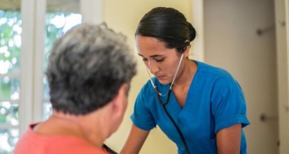 Infirmiers lib&eacute;raux : une enqu&ecirc;te rel&egrave;ve des « probl&eacute;matiques multiples » avec la HAD