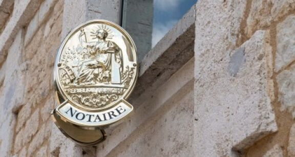Notaires : communication de l’adresse d’un client