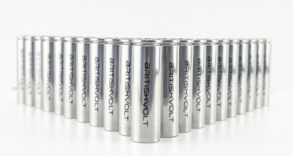 Batteries : la start-up anglaise Britishvolt tire sa r&eacute;v&eacute;rence