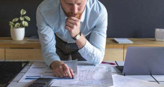 Imputation d’un d&eacute;ficit sur le revenu global d’un professionnel lib&eacute;ral