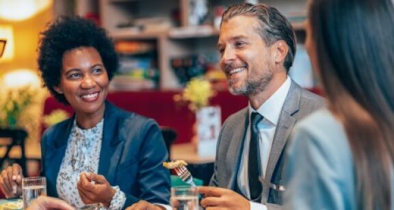 La reprise en restauration commerciale entach&eacute;e par l’inflation