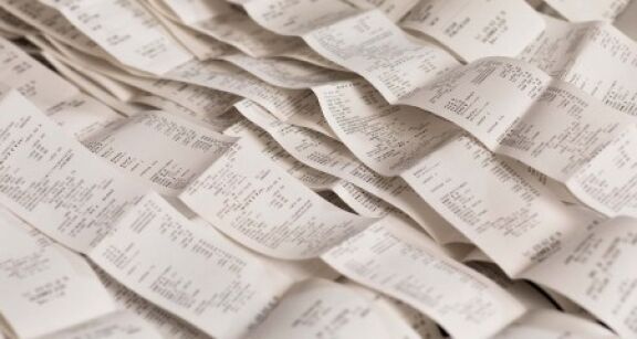 La fin des tickets de caisse papier de nouveau report&eacute;e !