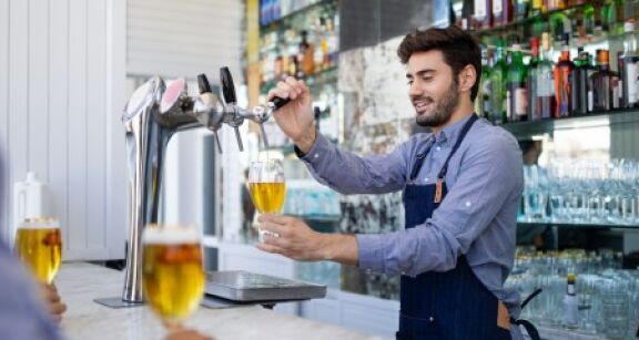 Des intentions d’embauche et des difficult&eacute;s de recrutement toujours au plus haut