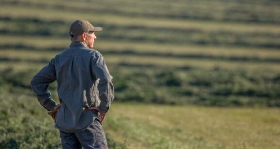 Bail rural : gare &agrave; la dissolution d’une soci&eacute;t&eacute; colocataire sans en informer le bailleur !
