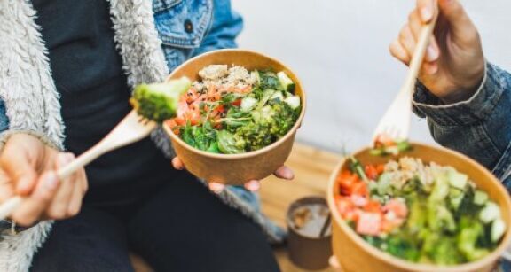 La restauration rapide demeure bien orient&eacute;e