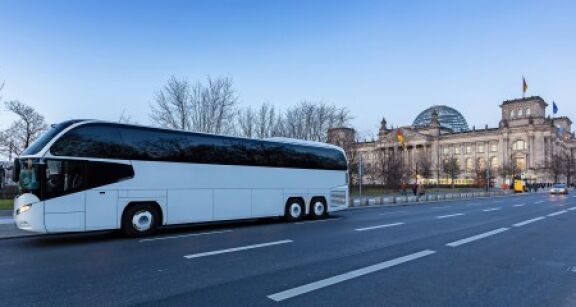 Une reprise lente pour les cars Macron