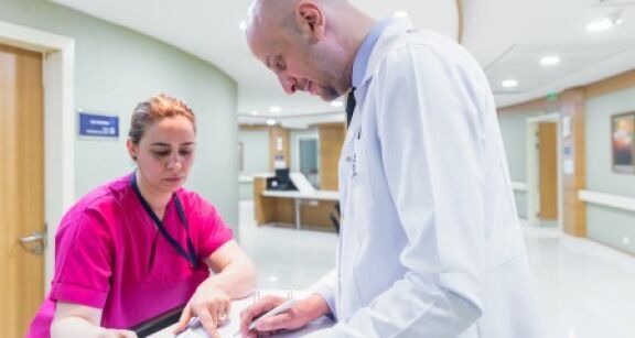 La d&eacute;l&eacute;gation des t&acirc;ches m&eacute;dicales s’acc&eacute;l&egrave;re