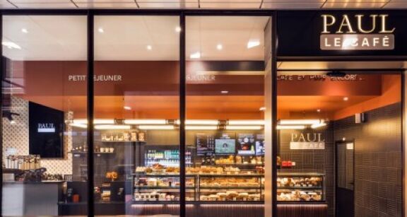 Holder veut acc&eacute;l&eacute;rer le d&eacute;ploiement de Paul le Caf&eacute;