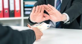 Renonciation &agrave; recettes des professionnels lib&eacute;raux