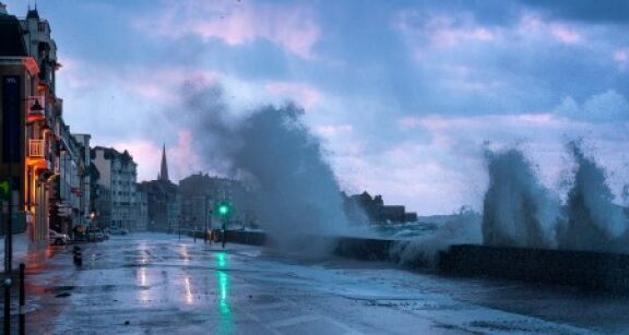 Temp&ecirc;te Ciaran : l’Urssaf vient en aide aux employeurs et ind&eacute;pendants