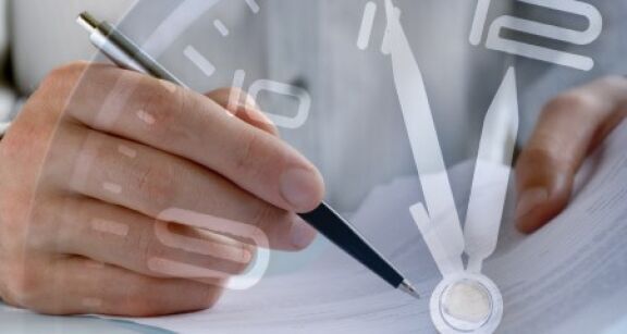 Contrat conclu hors &eacute;tablissement : indication d’un d&eacute;lai pr&eacute;cis de livraison !