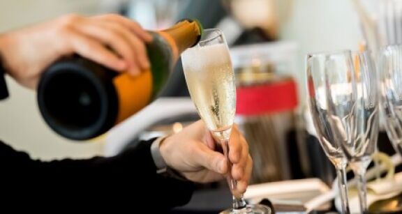 Retour &agrave; la normale pour les ventes de champagne en 2023