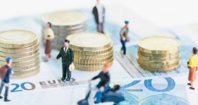 &Agrave; travail &eacute;gal, salaire &eacute;gal ?