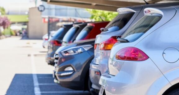 La majorit&eacute; veut verdir les flottes automobiles