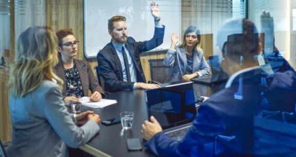 Suppression du poste de directeur g&eacute;n&eacute;ral d’une soci&eacute;t&eacute; anonyme : une r&eacute;vocation ?