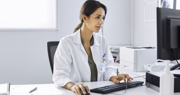 Professionnels de sant&eacute; : un questionnaire pour &eacute;valuer les besoins en logiciel m&eacute;tier