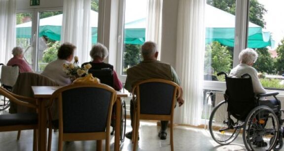 EHPADs publics : une situation « in&eacute;dite et alarmante »