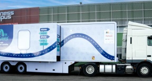 Pr&eacute;vention sant&eacute; : un camion sillonne Mulhouse
