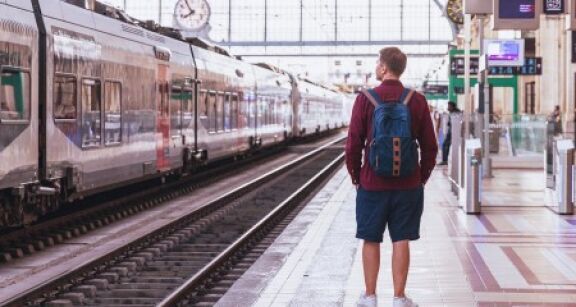 Le train, trop cher et insuffisamment flexible pour les Fran&ccedil;ais selon la FNAUT