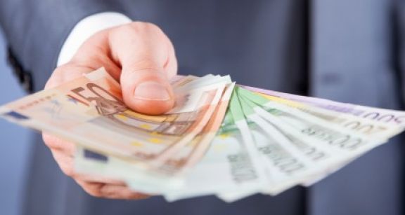 Qui peut pr&eacute;tendre &agrave; la qualit&eacute; d’associ&eacute; ?