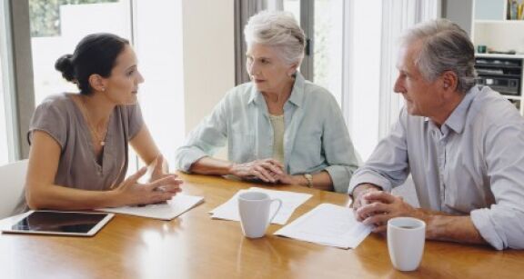 D&eacute;part &agrave; la retraite d’un couple de dirigeants : quid de l’abattement fiscal ?