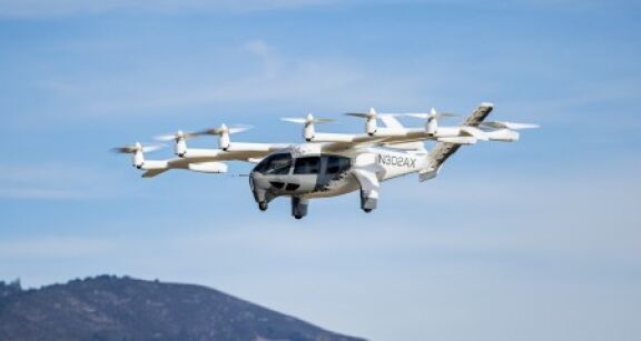 Taxis volants : Stellantis investit 55 M$ dans Archer
