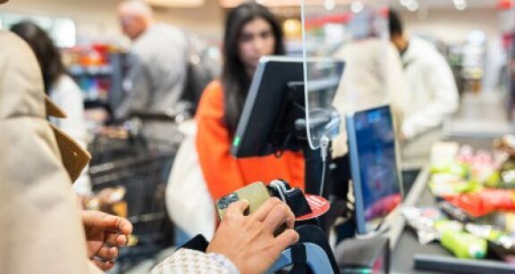 La consommation des m&eacute;nages a ralenti en 2023
