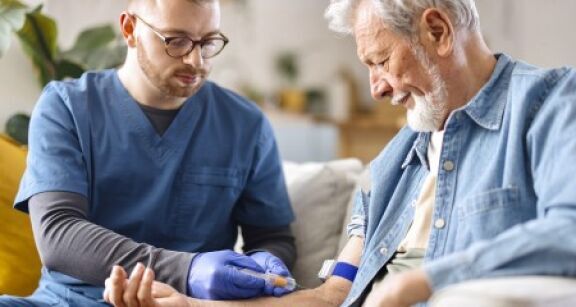 Auxiliaires m&eacute;dicaux : du nouveau pour le r&eacute;gime d’assurance invalidit&eacute;-d&eacute;c&egrave;s