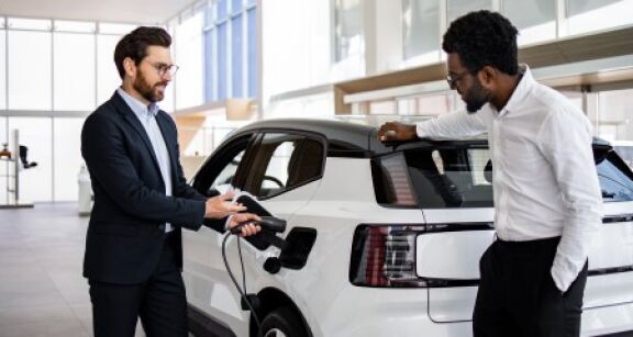 La vente des voitures &eacute;lectriques ralentie en Europe