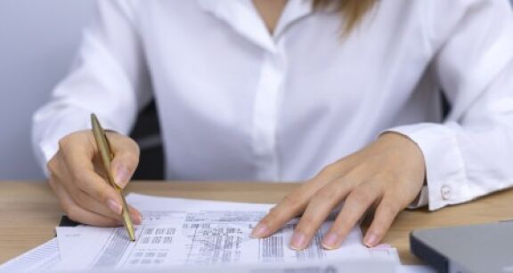 Une entreprise en redressement judiciaire doit mentionner toutes les cr&eacute;ances