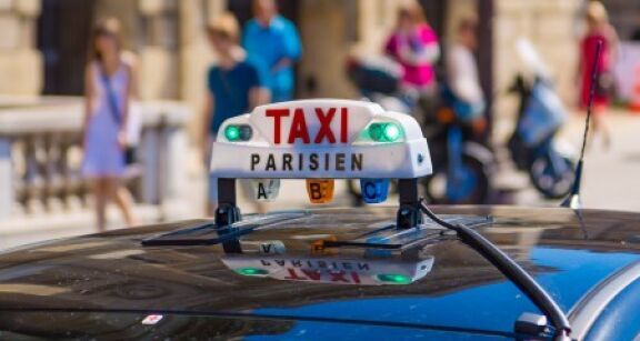 Les taxis manifestent contre l’&eacute;volution des tarifs du transport sanitaire