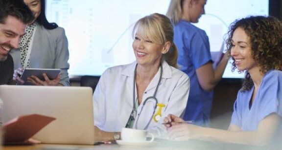 Infirmiers : comment bien utiliser la publicit&eacute; et la communication