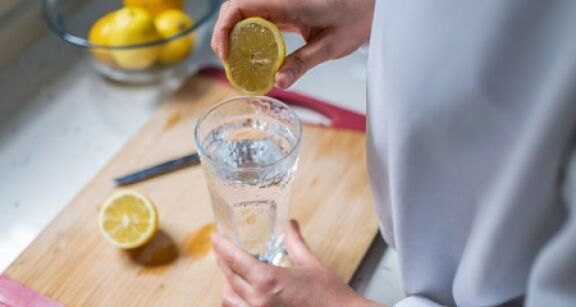 Dry January 2025 : un mois sans alcool pl&eacute;biscit&eacute; par les Fran&ccedil;ais