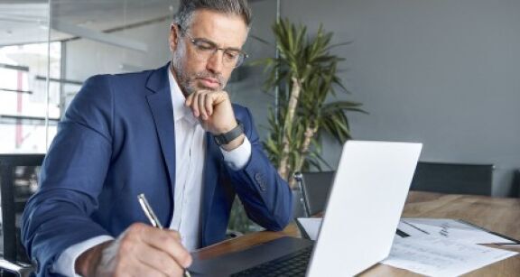 Les tarifs des annonces l&eacute;gales en hausse en 2025