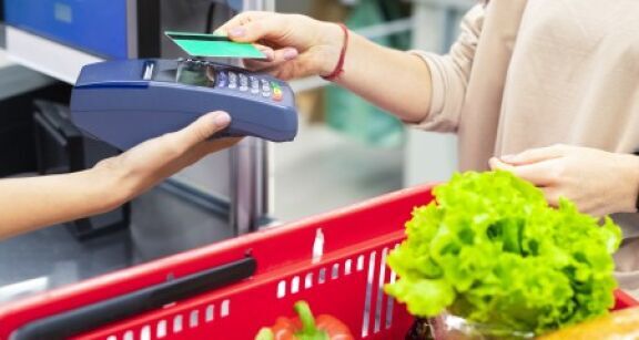 Titres-restaurant : prolongation de l’achat de tout produit alimentaire